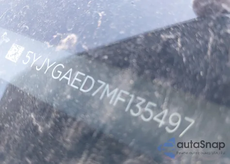 2021 Tesla Model Y из США, поврежденный, VIN 5YJYGAED7MF135497